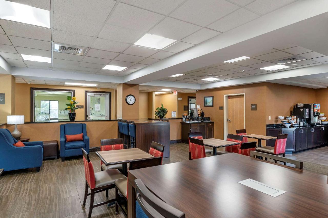 Comfort Inn East Indianapolis Exterior photo