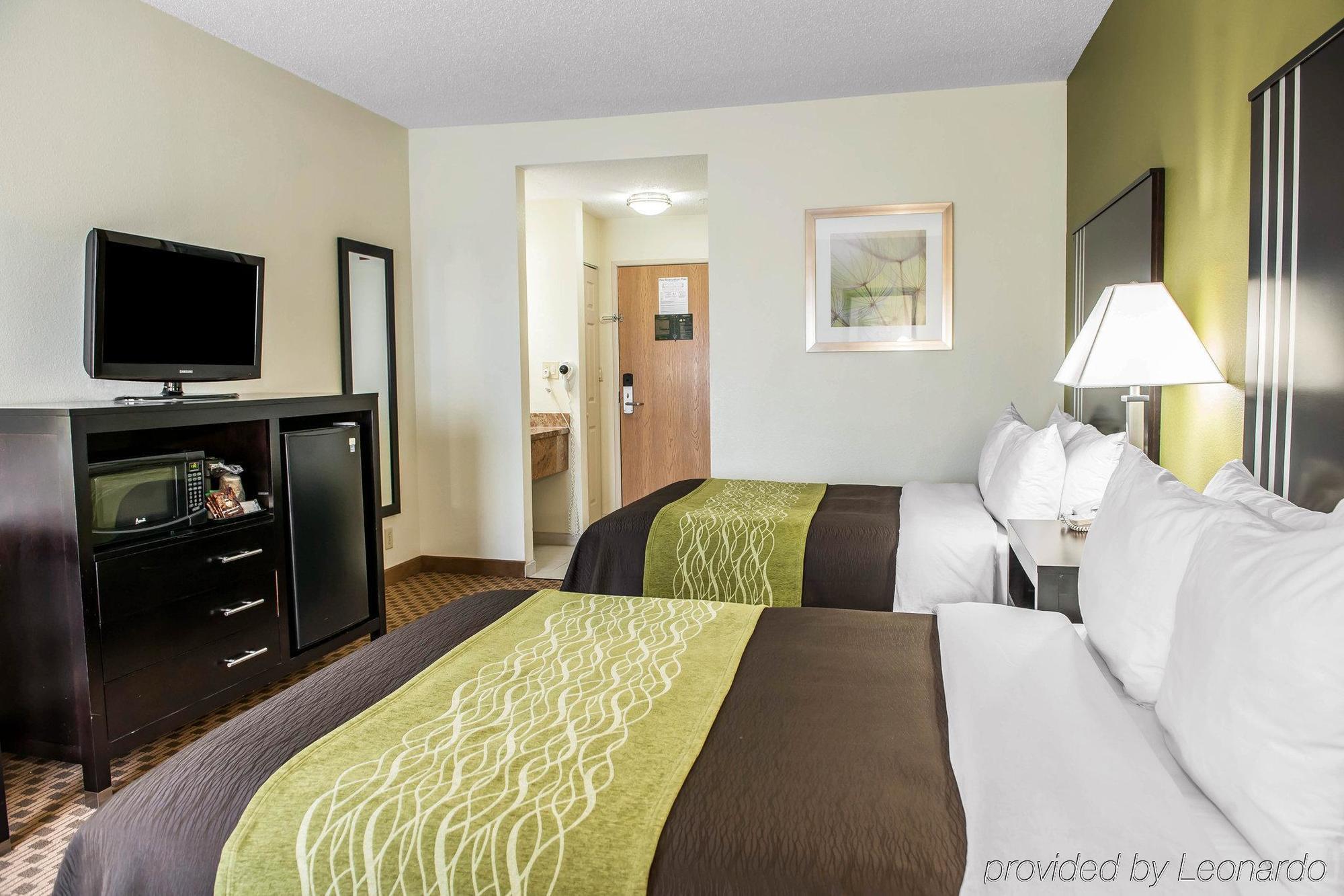 Comfort Inn East Indianapolis Exterior photo